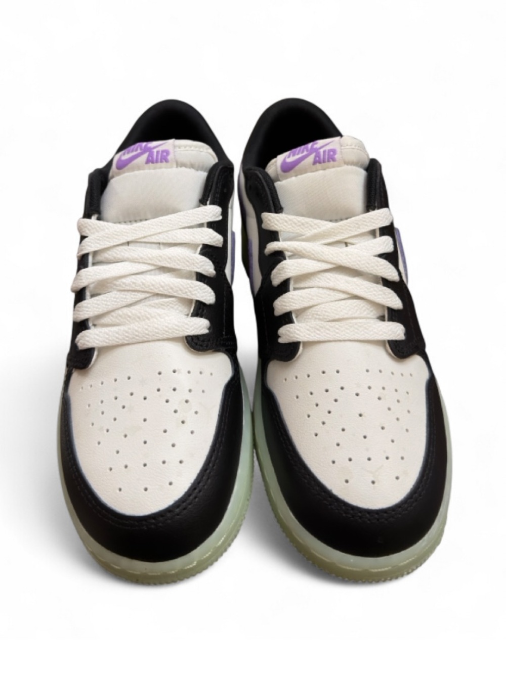 Nike Air Jordan 1 Retro Low OG ‘Black Raspberry’ Size US 6 Youth/ 7.5 Women’s - Picture 3 of 8